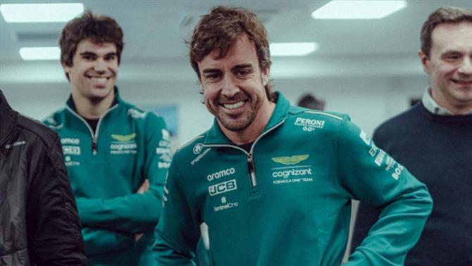 First day of Fernando Alonso dressed in green