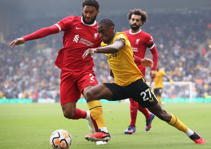 Premier League: Wolves (1) Liverpool (3) Wolves Stumble as Liverpool Emerges Victorious: Match Highlights